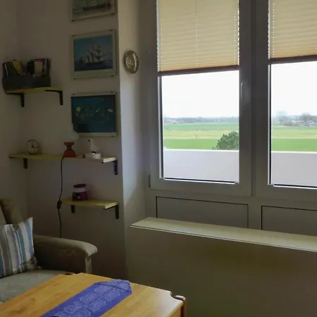 Tief 12 Meeresbrise Mit Internet 52 * Schillig